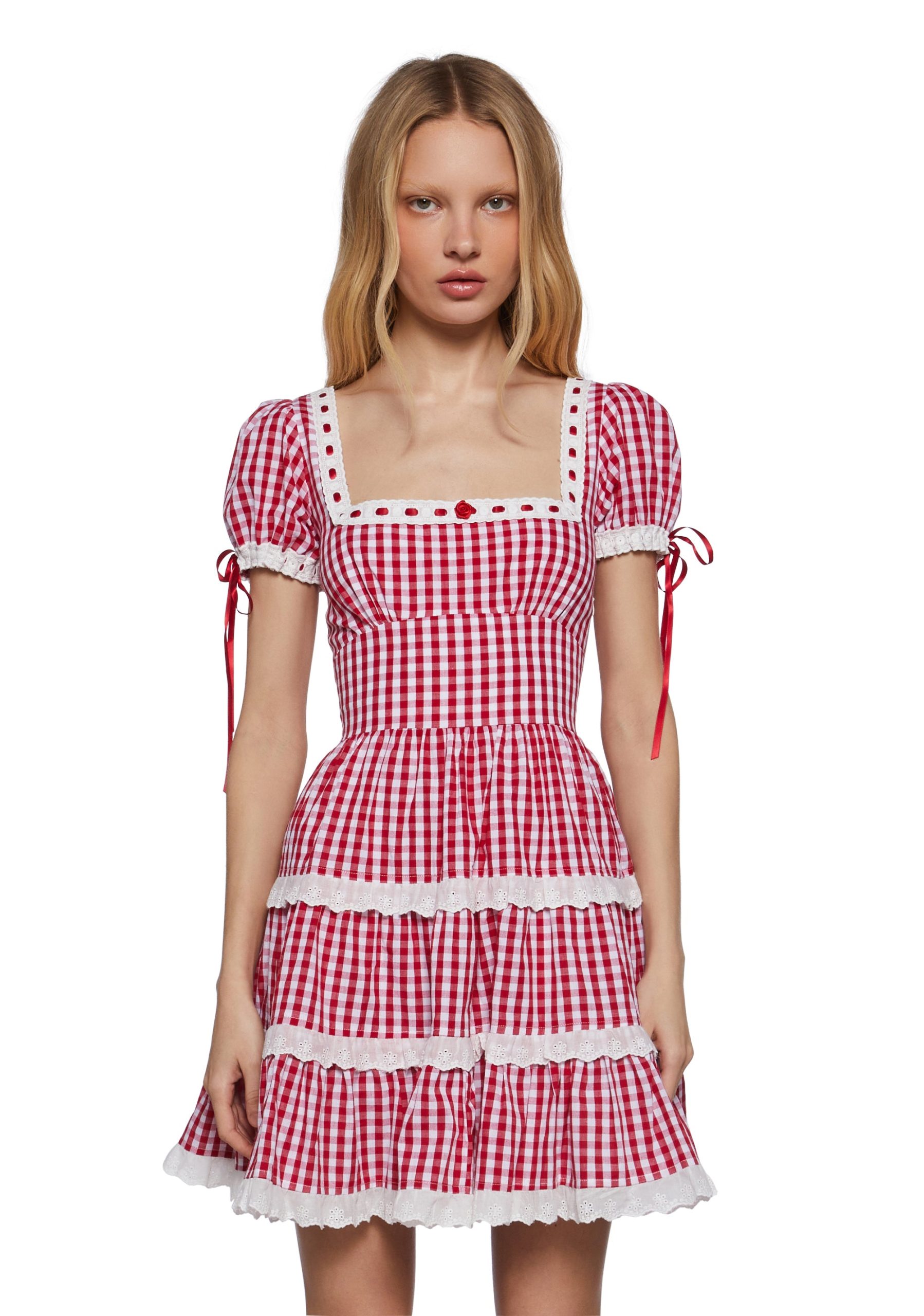 s1895498_f_r_sugar_thrillz_red_295609_0157_25_02_12_fix